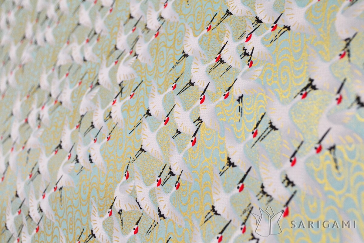 Abat-jours sur-mesure en papier japonais - Grues blanches et volutes dorées sur fond turquoise